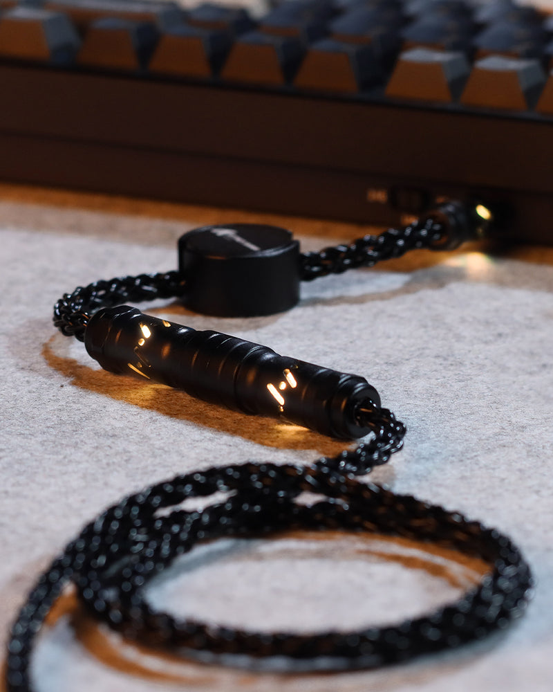 CUSTOM CABLE